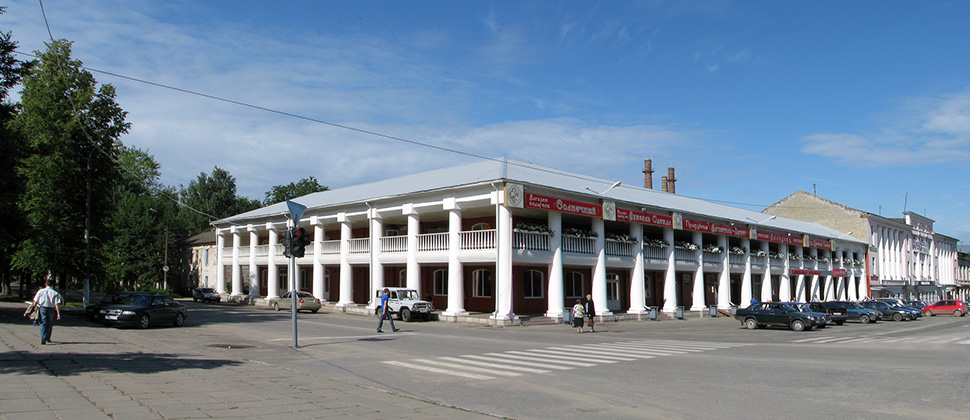 Историческое здание Торговых рядов в Гусь-Хрустальном