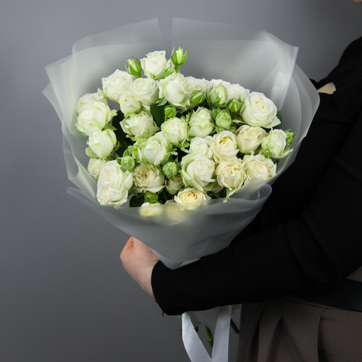 В чем привлекательность букетов из пионовидных роз