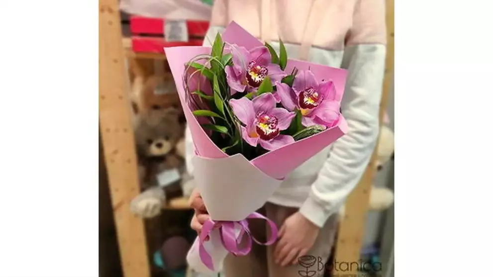 Какие цветы любят девушки