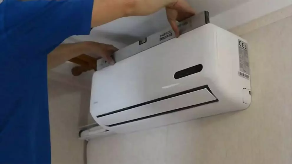 Установка кондиционеров