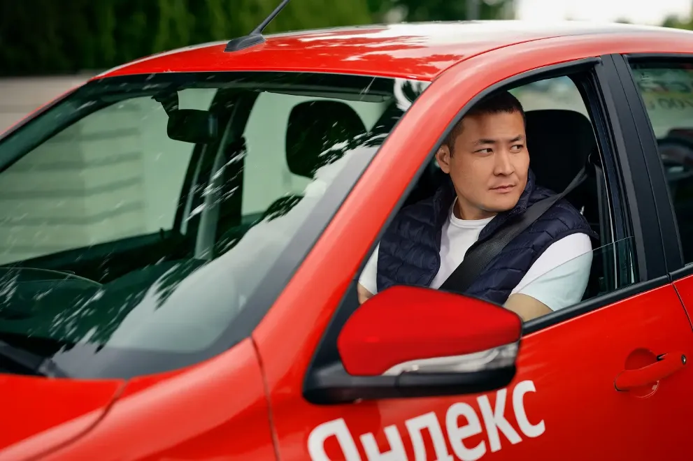 Работа курьером с партнёрами Яндекс Доставки: гибкий график и новые возможности