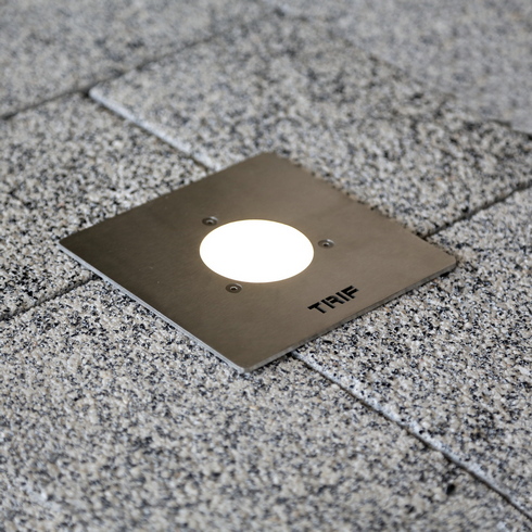 Встраиваемые светильники для тротуаров и дорожек: безопасность и визуальная навигация