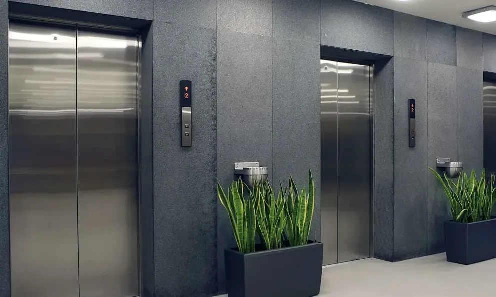 Особенности выбора лифтового оборудования