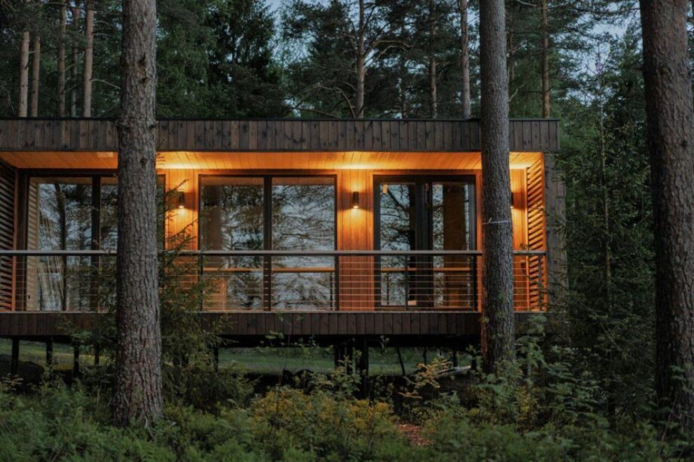 Феномен глэмпинга: почему этот вид кемпинга так популярен