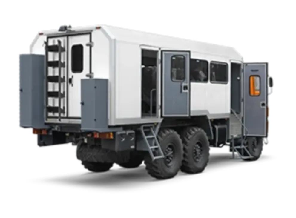 Специализированный транспорт для различных задач: вахтовые автобусы, автомобили экстренных служб и мастерские с КМУ