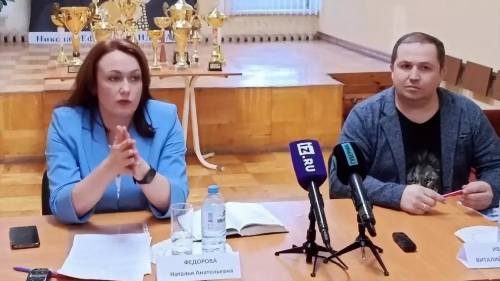 Более 600 наград меж...