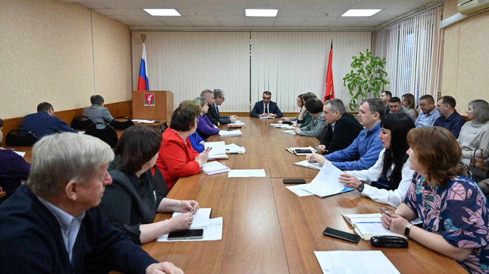 В администрации Гусь...