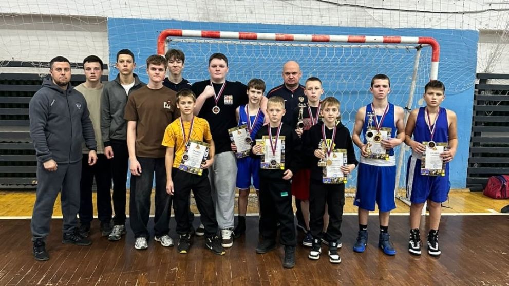 Мезиновские боксеры...