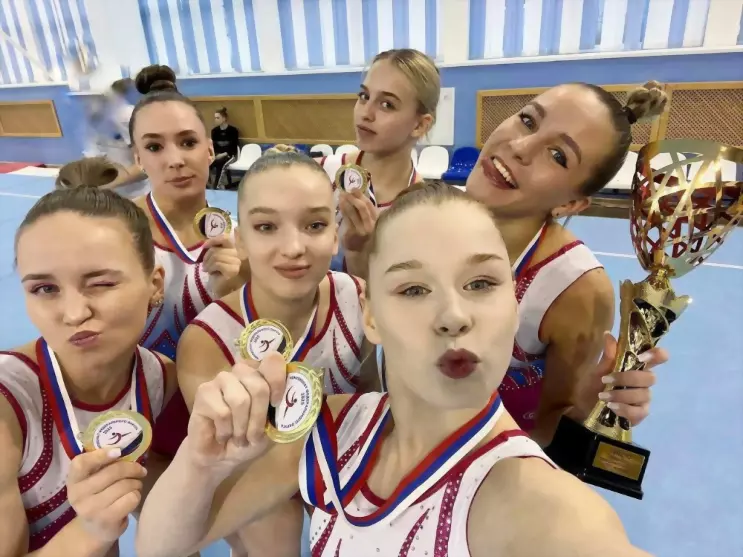 14 медалей из 18 воз...