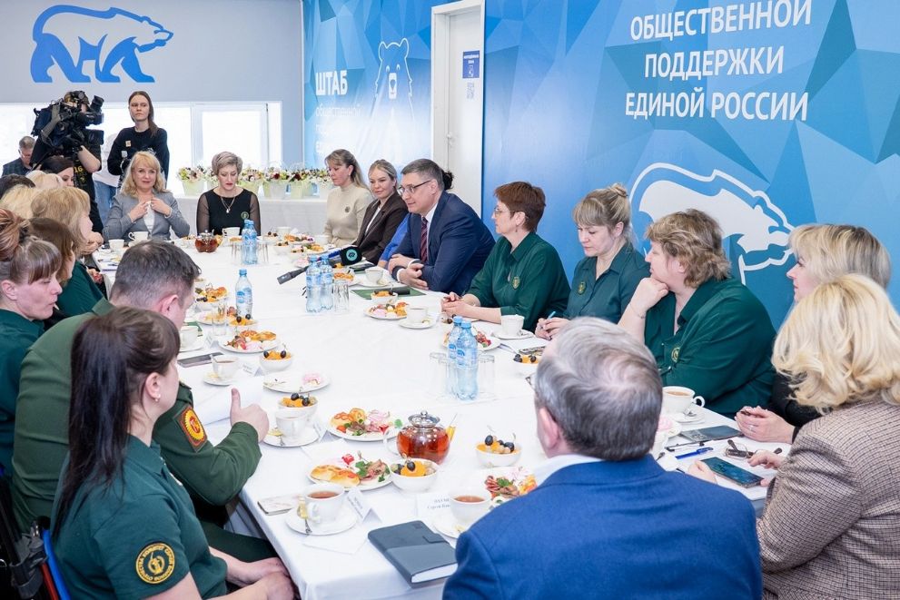 Александр Авдеев вст...