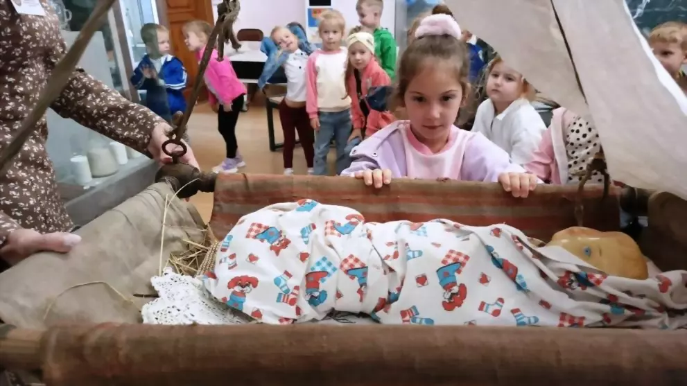 Гусевским малышам ра...