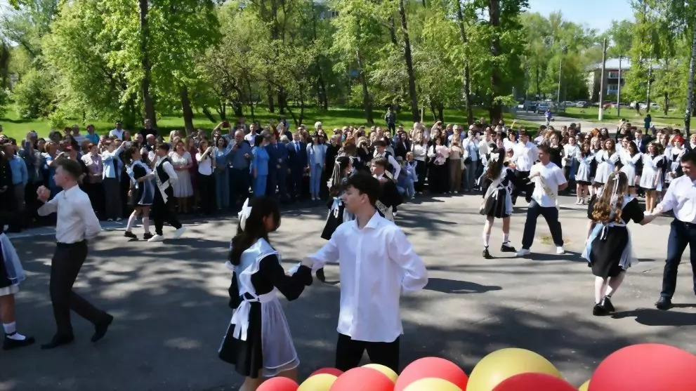 Глава города Алексей...