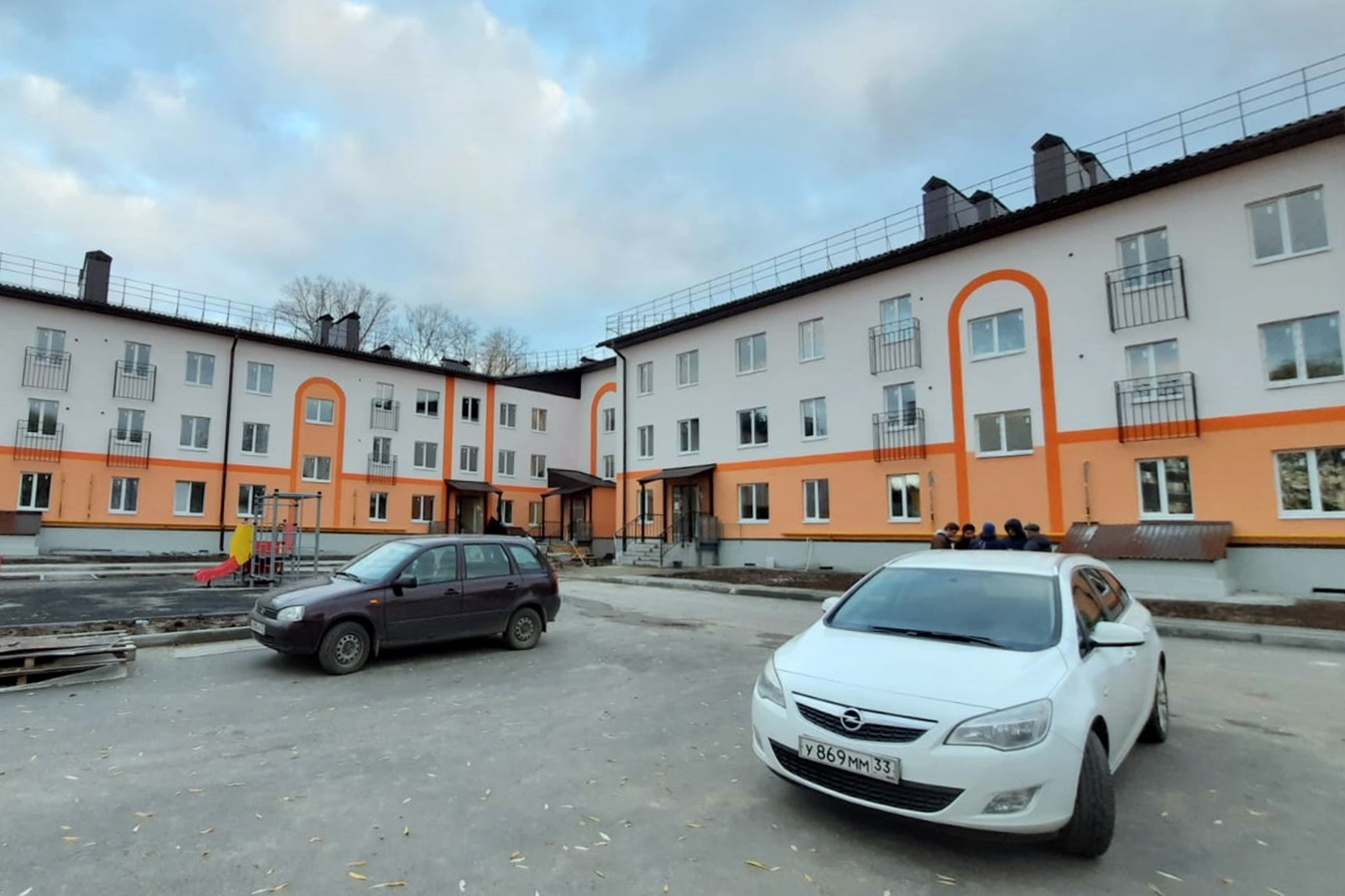Во Владимирской области почти 5400 человек переехали из аварийного жилья с 2019 года