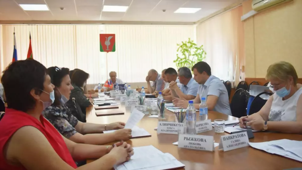 В администрации Гусь...