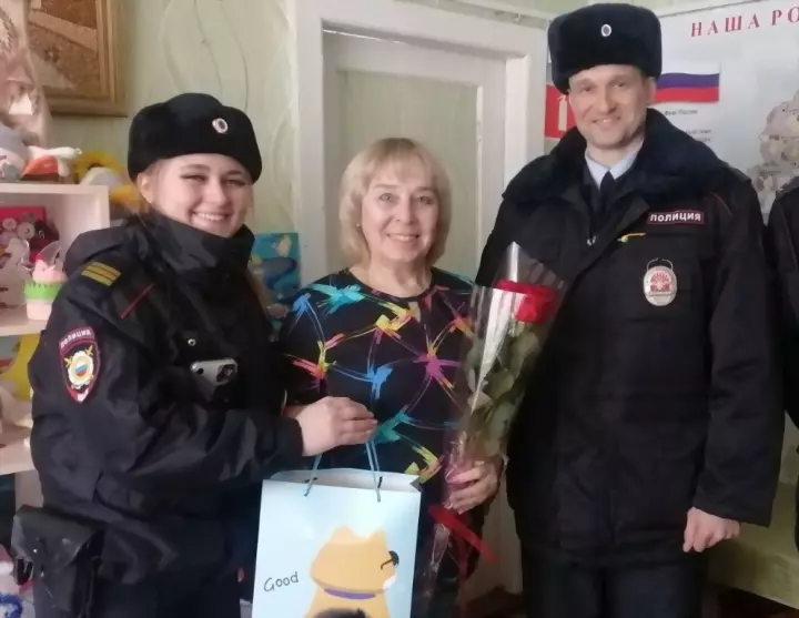 Акция «8 Марта – в к...