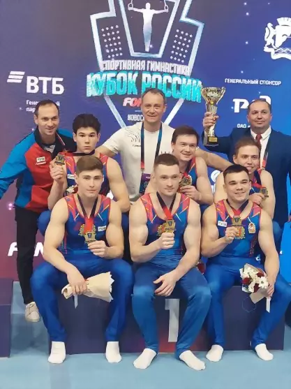 Мужская сборная Влад...