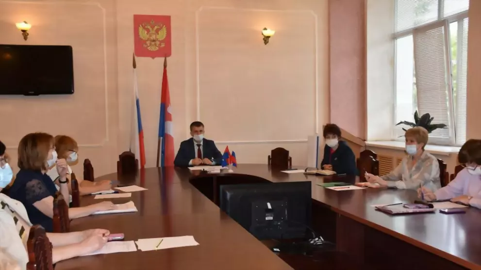 Заседание оперативно...