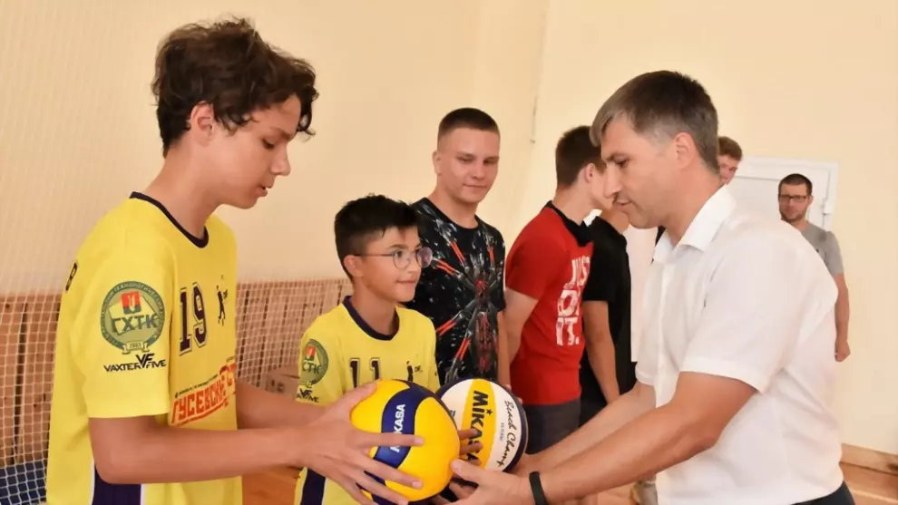 Глава города Алексей...
