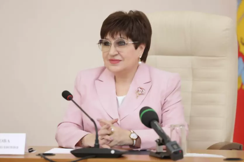Ольга Хохлова расска...
