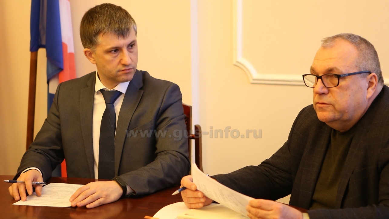 В случае отказа главы города увольнять первого заместителя, депутаты готовы вынести Алексею Соколову вотум недоверия