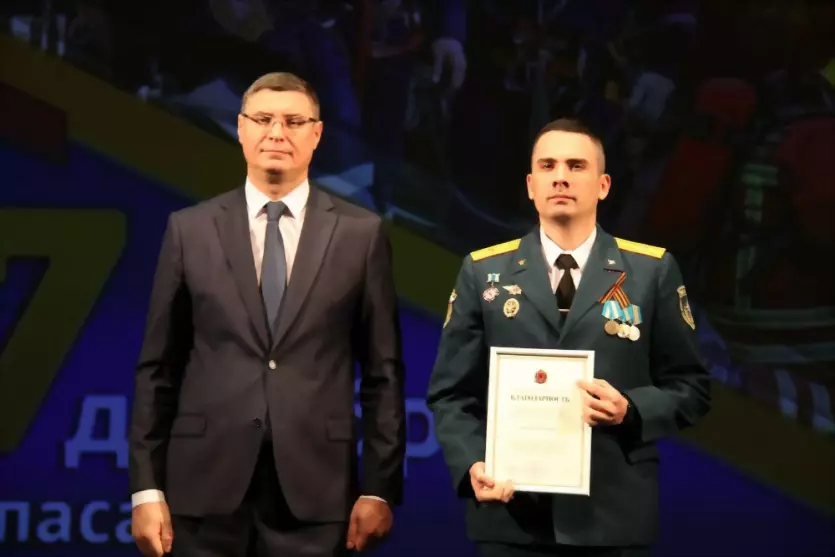 Они приходят на помо...