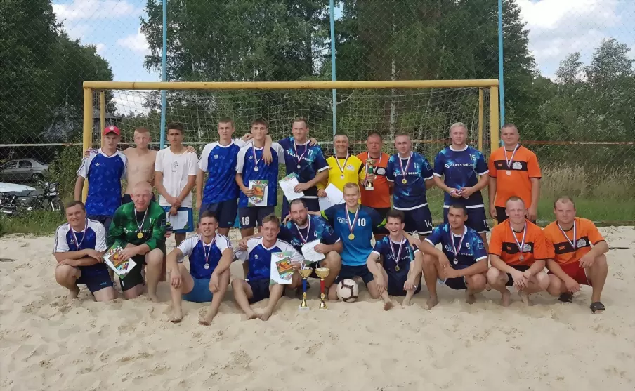 В поселке Мезиновски...