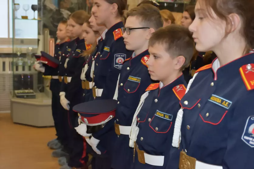 Детям – о Сталинград...