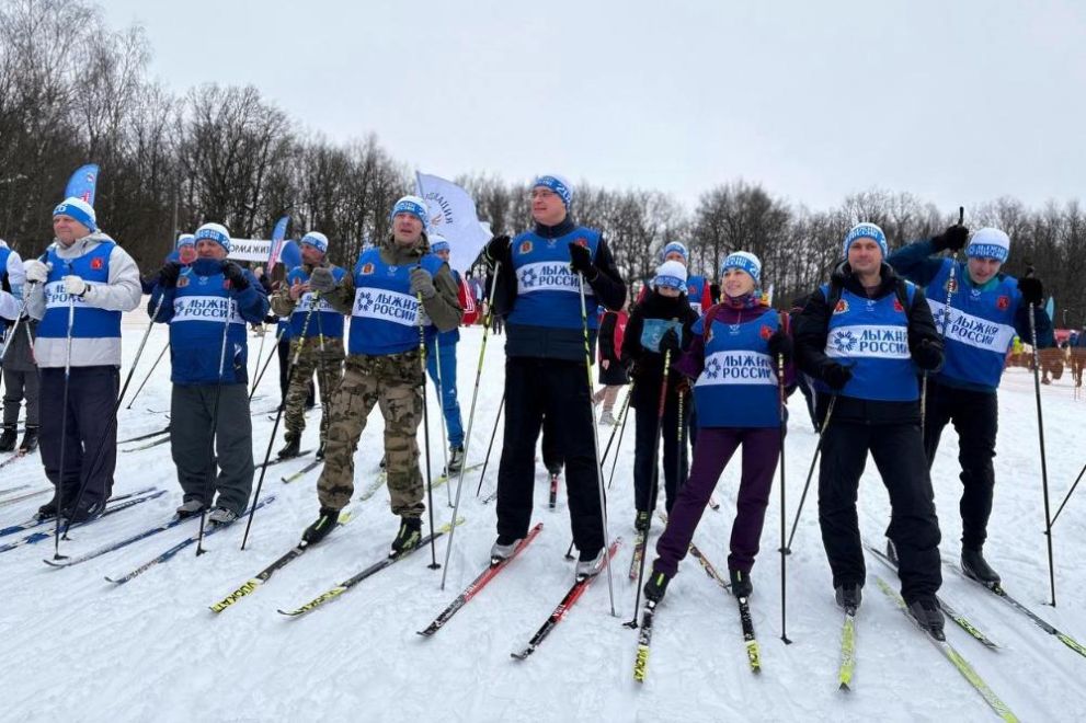 Более 12 тысяч челов...