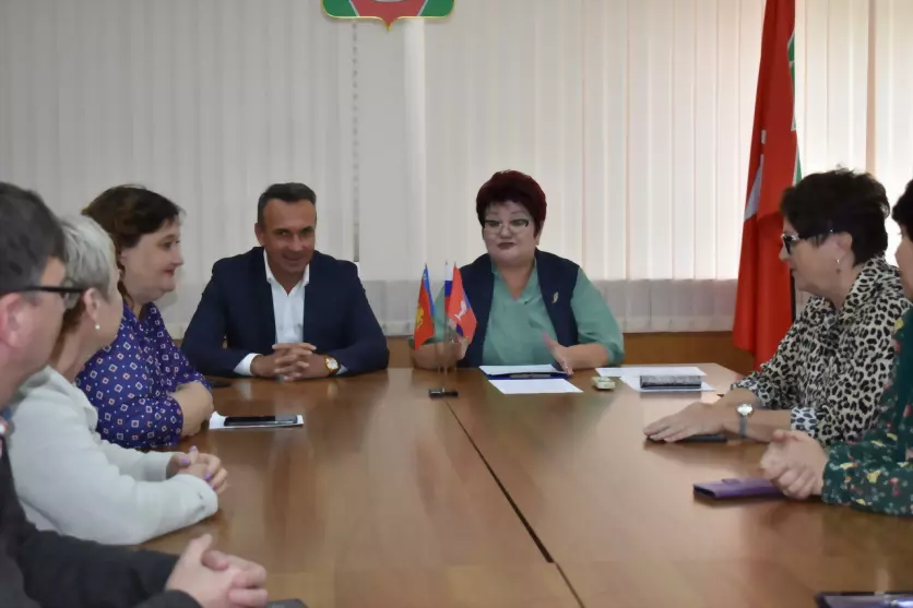 Министр образования...