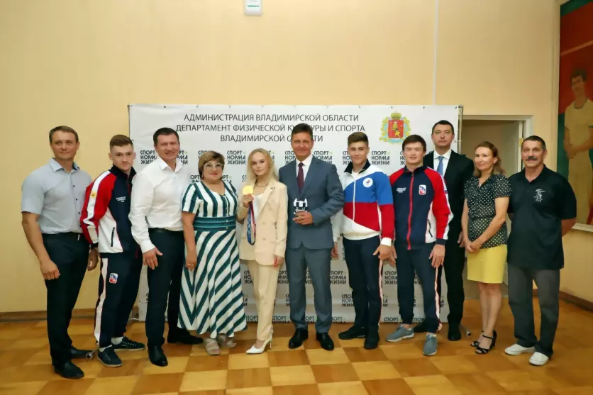 Губернатор Владимир...