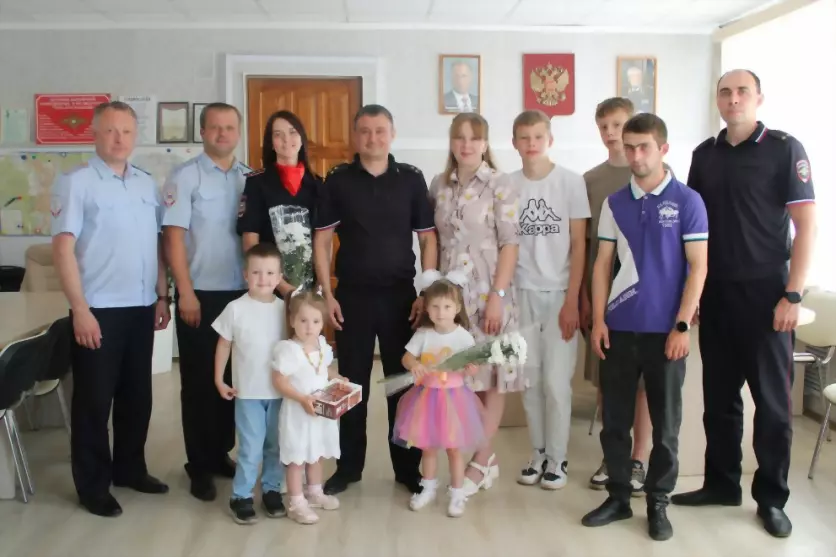 Семейные пары сотруд...