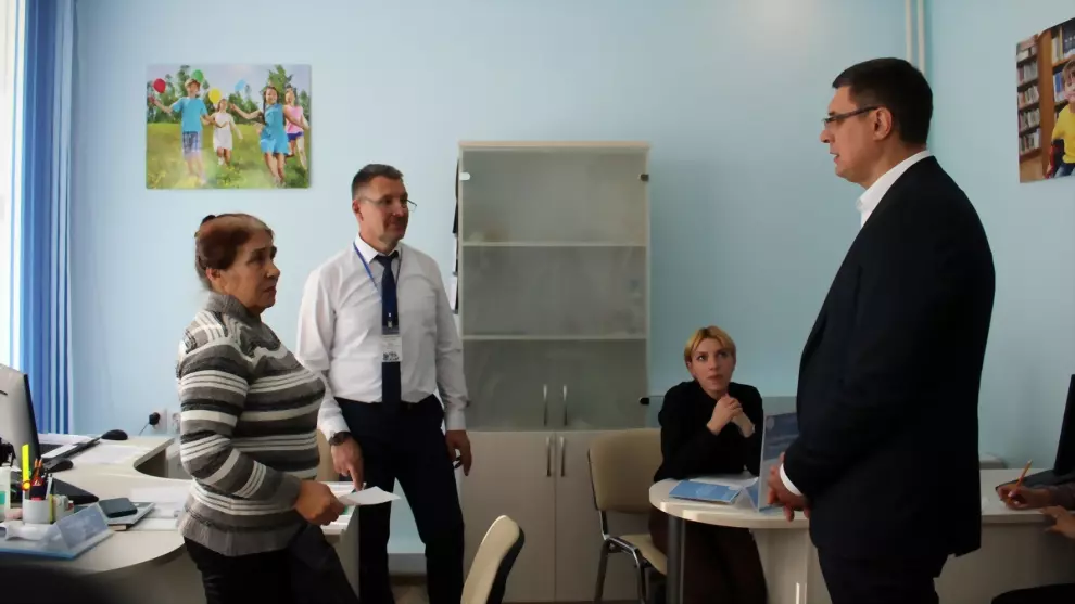 Александр Авдеев уст...
