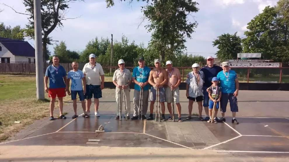 В поселке Уршельский...