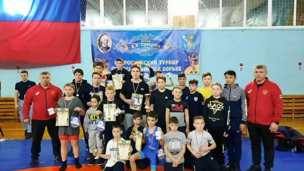 Борцы из Гусь-Хруста...