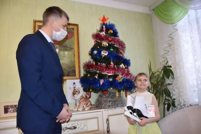 Глава города Алексей...