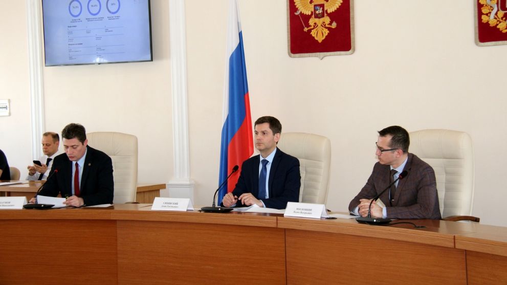 При поддержке Центра...