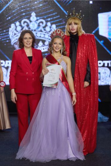 Уроженка Гусь-Хруста...