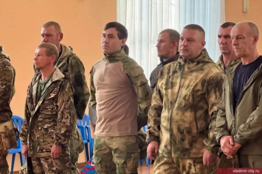 Жители Владимирской...