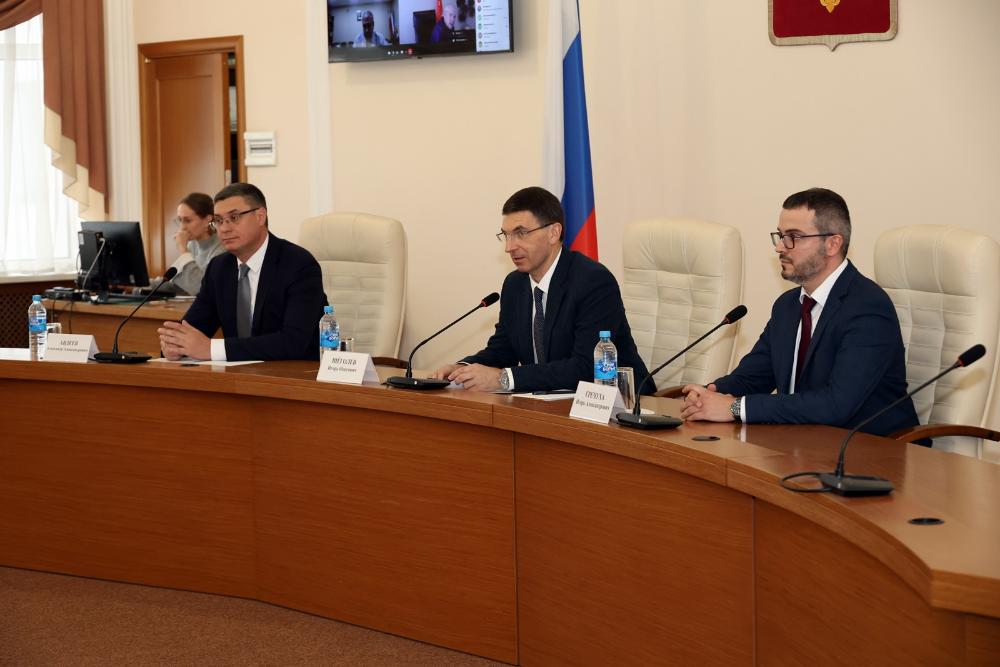 Главным федеральным...