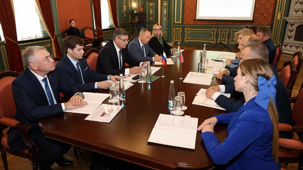 Подлинно союзническа...