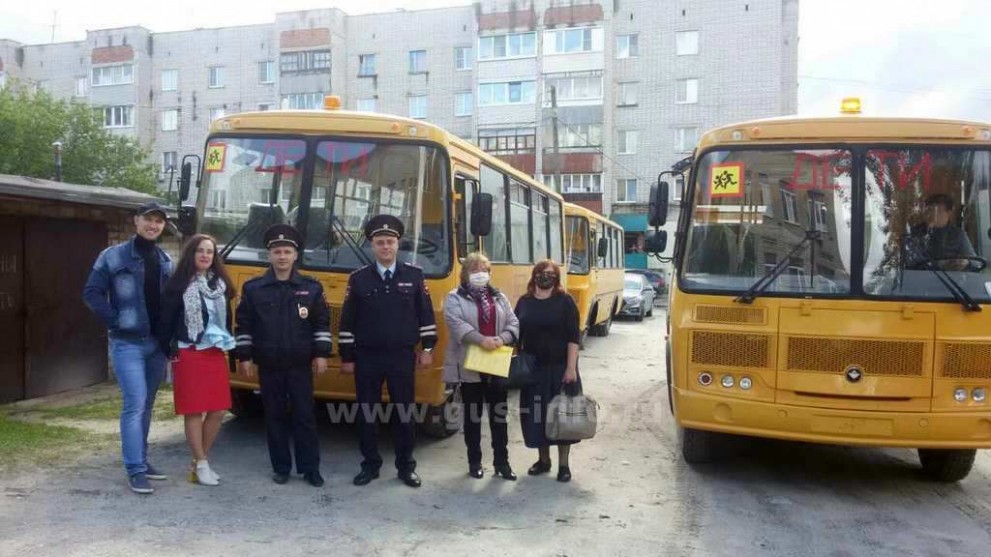 Для школ Гусь-Хрустального района закупили новые автобусы для перевозки учащихся