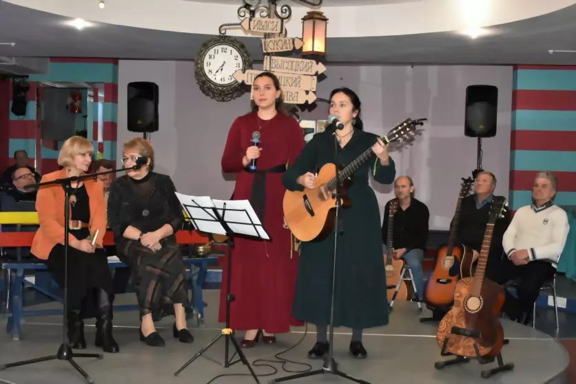 «Надежды маленький о...