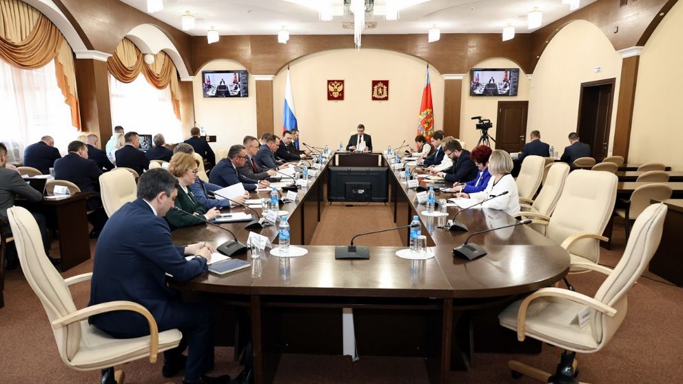 Пик паводка во Влади...