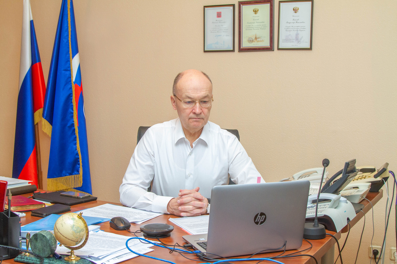 «Помочь тем, кто хочет сделать хорошее дело». Председатель ЗС Владимир Киселев провел прием граждан.