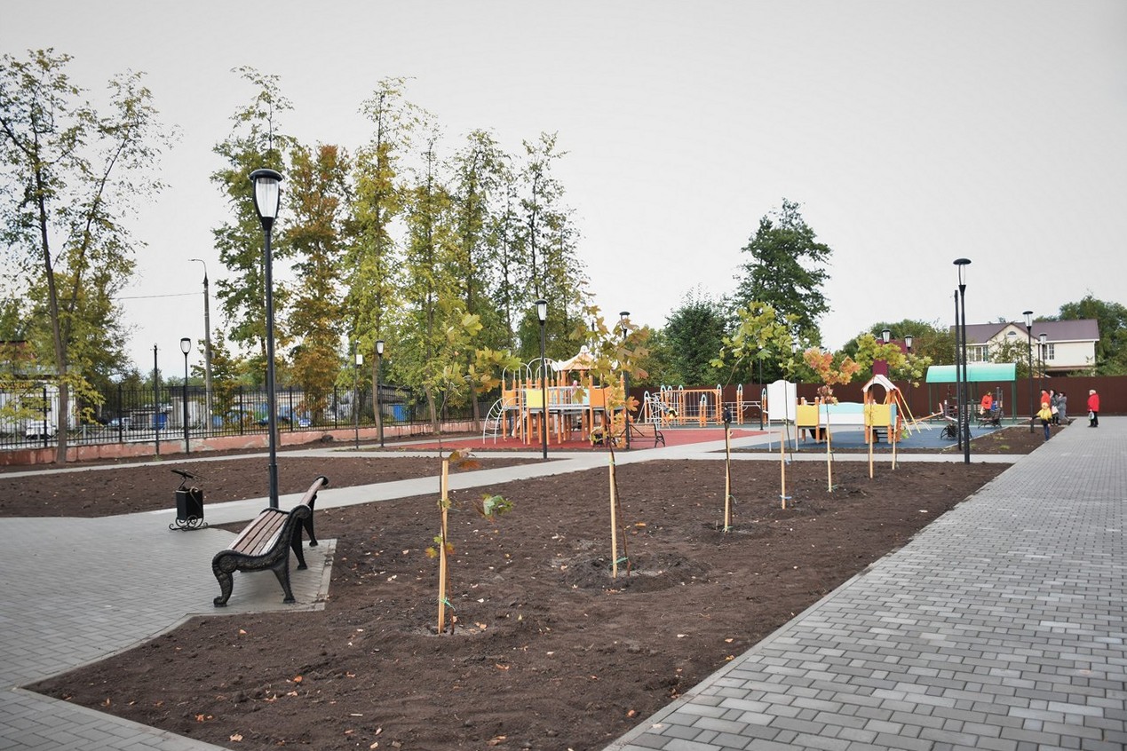 В Гусь-Хрустальном прошло торжественное открытие парка у Детской школы искусств им. М.А. Балакирева