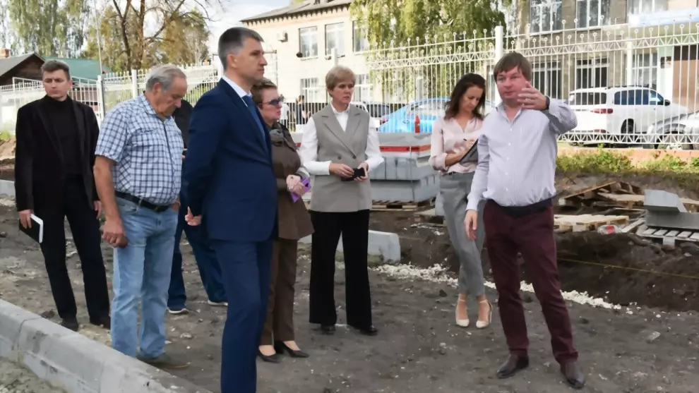 Глава города проинсп...