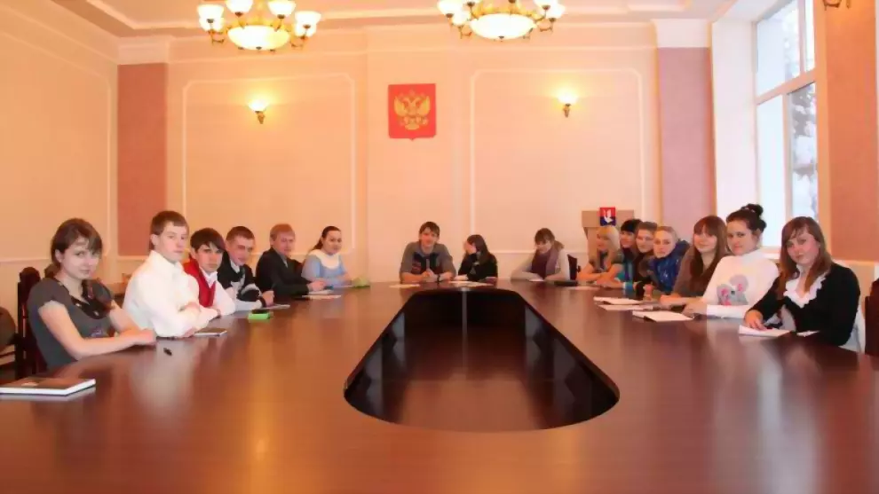 Совет старшекласнико...