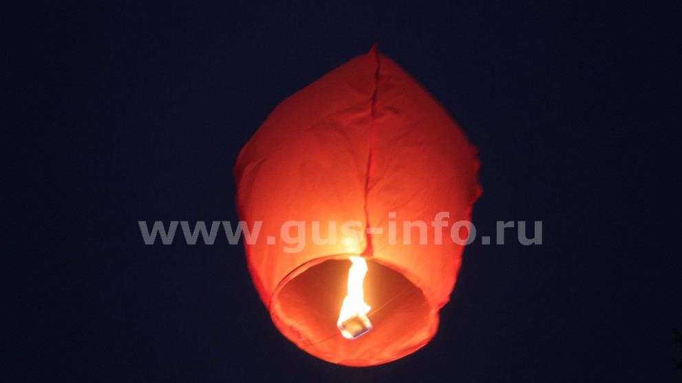 «Небесные фонарики»...