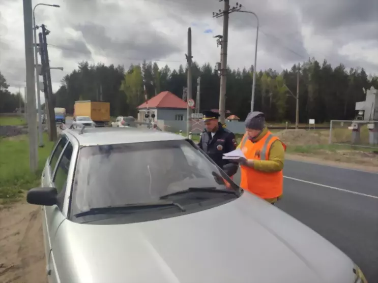 Сотрудники Госавтоин...