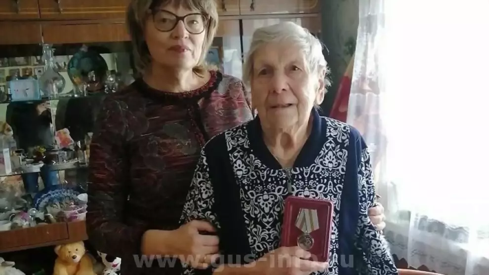 Медали с изображение...